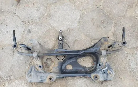 Skoda Octavia Mk3 (5E) Front axle beam 