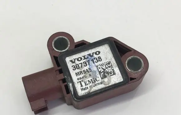 Volvo V50 Airbag deployment crash/impact sensor 30737138