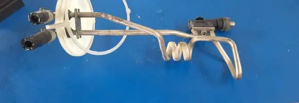 Mercedes-Benz E W210 Windshield washer fluid hose 1408300384