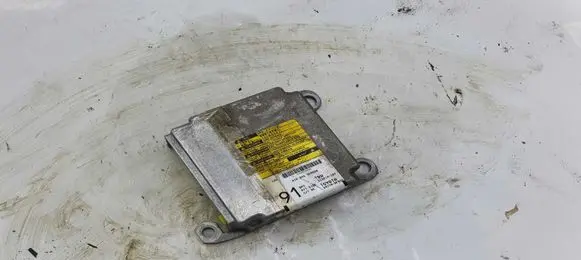 Toyota Corolla Verso E121 Airbag control unit/module 891700F032 213819107