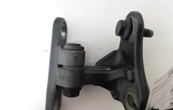 Mercedes-Benz R W251 Front door upper hinge A2517200237