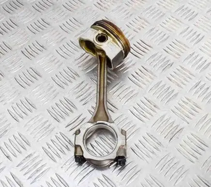 Toyota Yaris Piston 