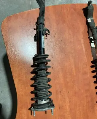 Mercedes-Benz GLC C253 Front shock absorber with coil spring A2533204066 F4BE3J637V3 18205C009158C