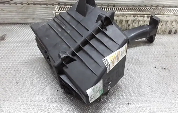 Seat Ibiza IV (6J,6P) Air filter box 6Q0129601AR