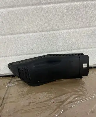 BMW 5 E60 E61 Air filter box cover 13717789109 F414