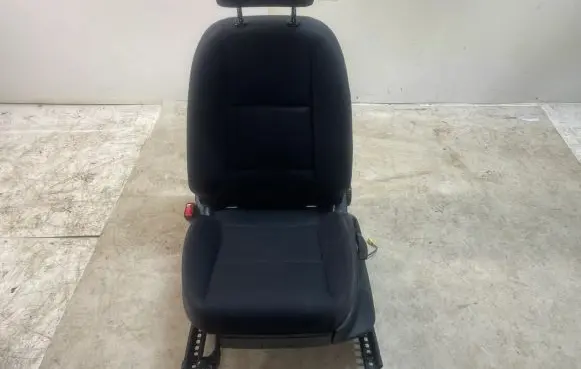 Audi A3 S3 8P Front driver seat 