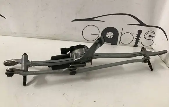 BMW 7 G11 G12 Front wiper linkage and motor 7450482 7474000