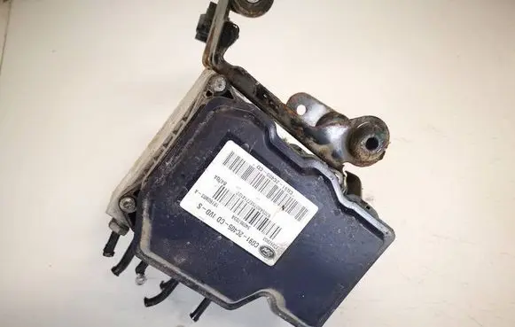 Ford Mondeo MK IV ABS Pump cg912c405cd