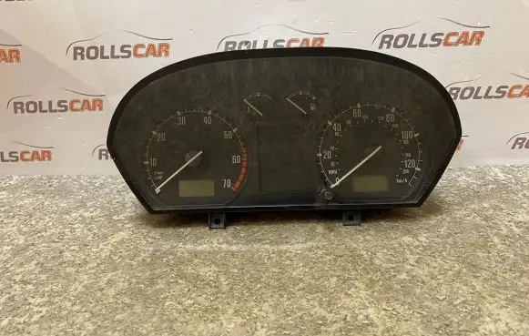 Speedometer (instrument cluster)