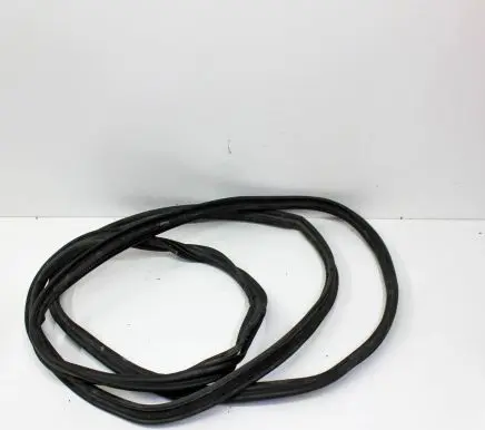 Audi Q5 SQ5 Trunk rubber seal (body) 