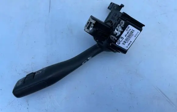 Audi A3 S3 8P Wiper control stalk 8P0953519