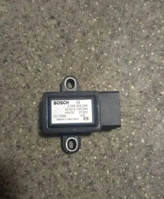 BMW 3 E46 ESP acceleration yaw rate sensor 34526753694 0013098 0265005248