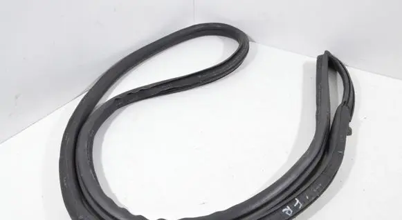 Porsche Cayman 987 Front door rubber seal 98753707501
