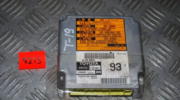Toyota Corolla E120 E130 Airbag control unit/module 8917013040