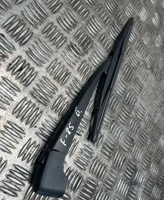 BMW X5M F85 Rear wiper blade arm 