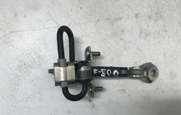 Fiat 500 Front door check strap stopper 