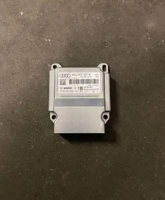 Audi A6 S6 C7 4G Gateway control module 4G0907637K