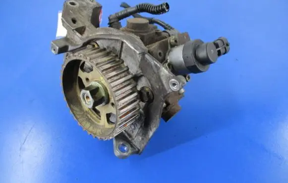 Mazda 3 I Fuel injection high pressure pump 9656300380