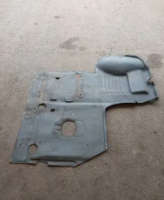 Mercedes-Benz Vario Front floor carpet liner 