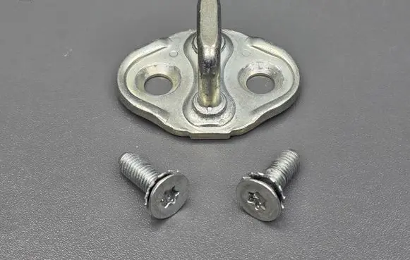 Mazda 3 III Front door lock loop/hook striker 7H29