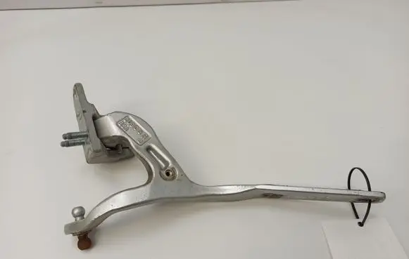 Mercedes-Benz E W211 Tailgate/trunk/boot hinge