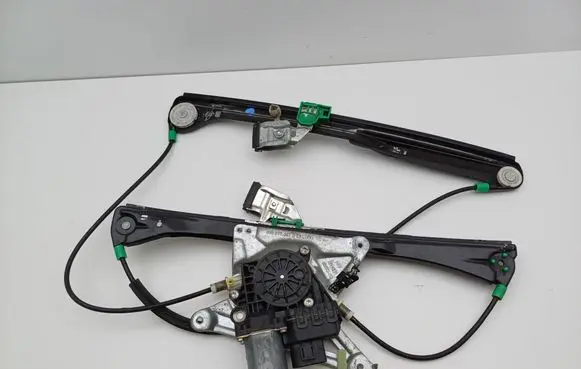 Audi A4 S4 B5 8D Front door window regulator with motor 0130821787 8D0837397D
