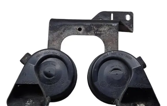 Audi A6 S6 C6 4F Horn signal 4F0951221A 4F0951229 E9703881165
