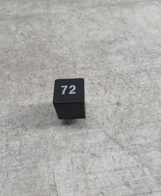 Volkswagen PASSAT B3 Other relay 191955529 95VW17K542AA