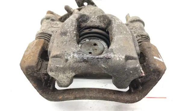 Renault Master III Rear brake caliper 