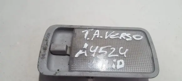 Toyota Avensis Verso Rear seat light