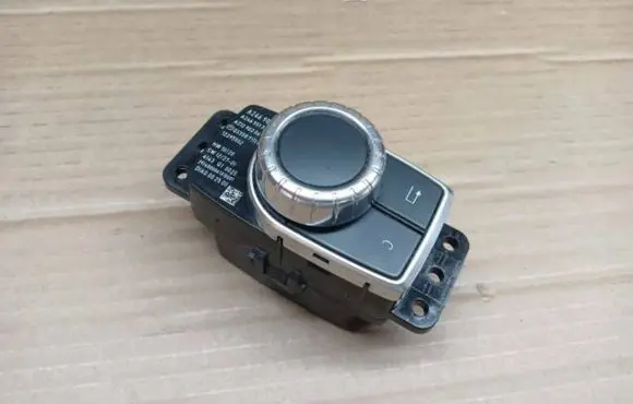 Mercedes-Benz B W246 W242 Multifunctional control switch/knob A2469001309 A2469013302 A2129020607
