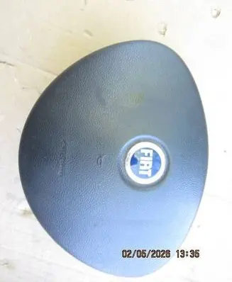 Fiat Punto (188) Steering wheel airbag 7353352420 01122411