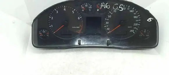 Audi A6 S6 C5 4B Speedometer (instrument cluster) 8B0920932L