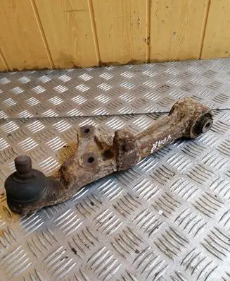 KIA Carnival Front lower control arm/wishbone