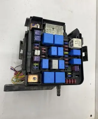 KIA Ceed Fuse module 91951000 952253B100 09073100801012