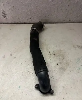 Volkswagen Golf VII Intercooler hose/pipe 04L145762AD