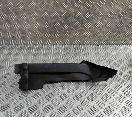 Audi Q7 4M Fender end trim 4M0821170C