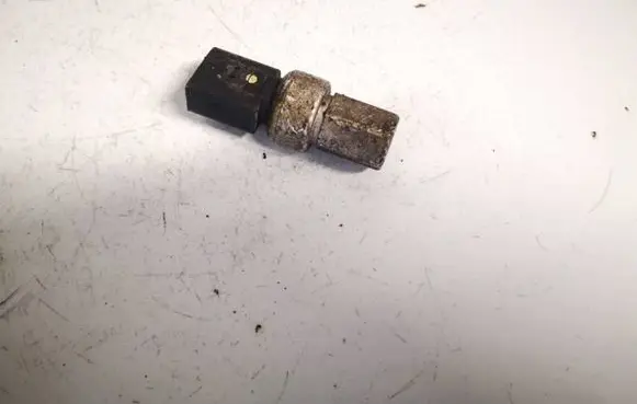 Air conditioning (A/C) pressure sensor