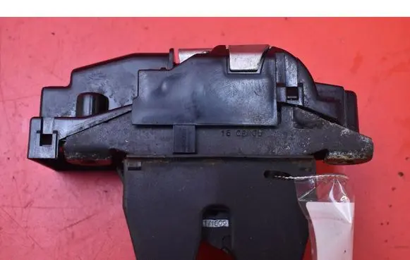 Citroen C5 Tailgate/trunk/boot lock/catch/latch 9660403980