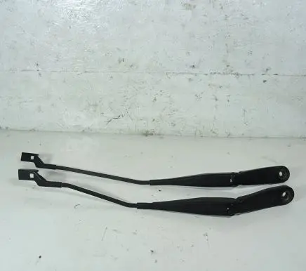 Ford Mondeo MK IV Front wiper blade arm 7S71-17526-AC