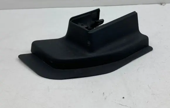 Chrysler Pacifica Front passenger seat rail trim MT19902 66592 5RT23TRMAB