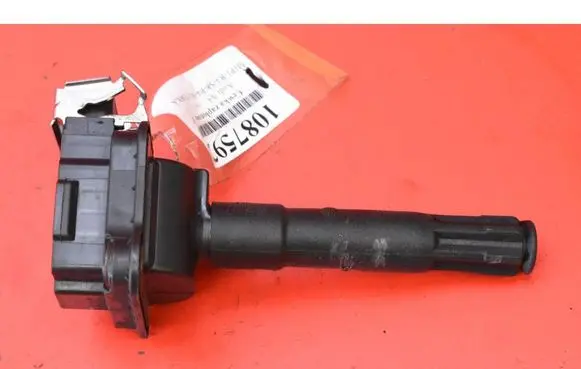 Audi A4 S4 B5 8D High voltage ignition coil 0040100016