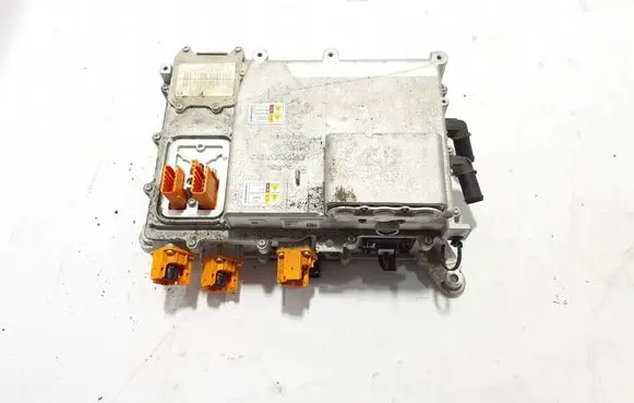 Volvo XC40 Voltage converter inverter 32335806