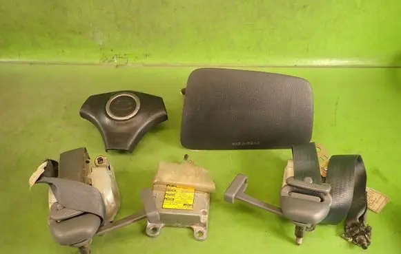 Toyota RAV 4 (XA20) Airbag set 