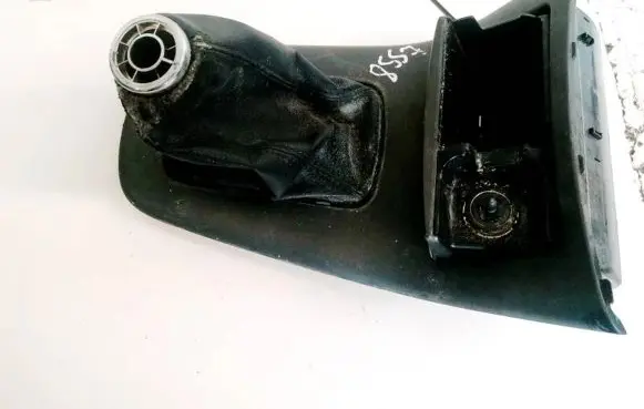 Toyota Avensis T250 Car ashtray 84931