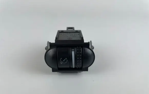 Volkswagen Jetta VI Interior lighting switch 5C6941333B 5C6941333