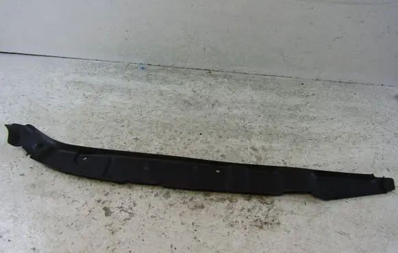 Audi Q7 4M Fender foam support/seal 4M0821111
