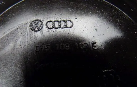 Audi A4 S4 B6 8E 8H Timing belt guard (cover) 045109107E