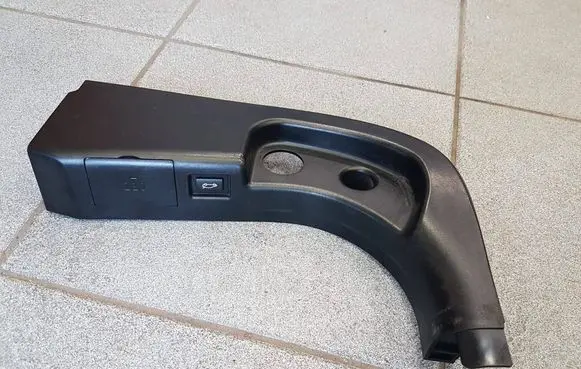 BMW 5 E60 E61 Foot area side trim 7025029 51437025029 22339910