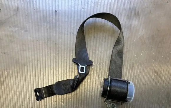 Chevrolet Orlando Rear seatbelt 616080000A 090X067CT 19250910